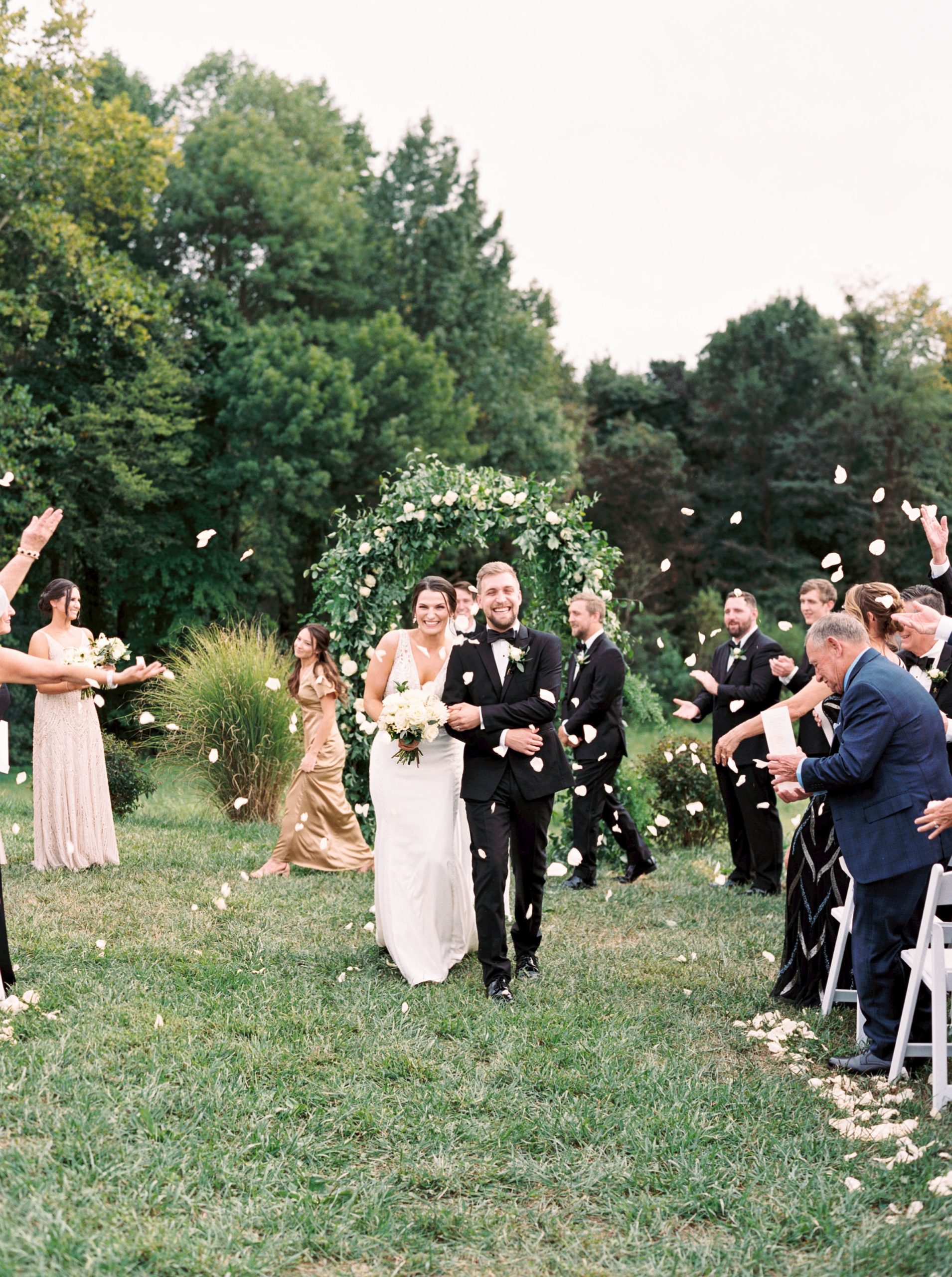 Stunning Wedding At White Chateau Owensboro Kentucky